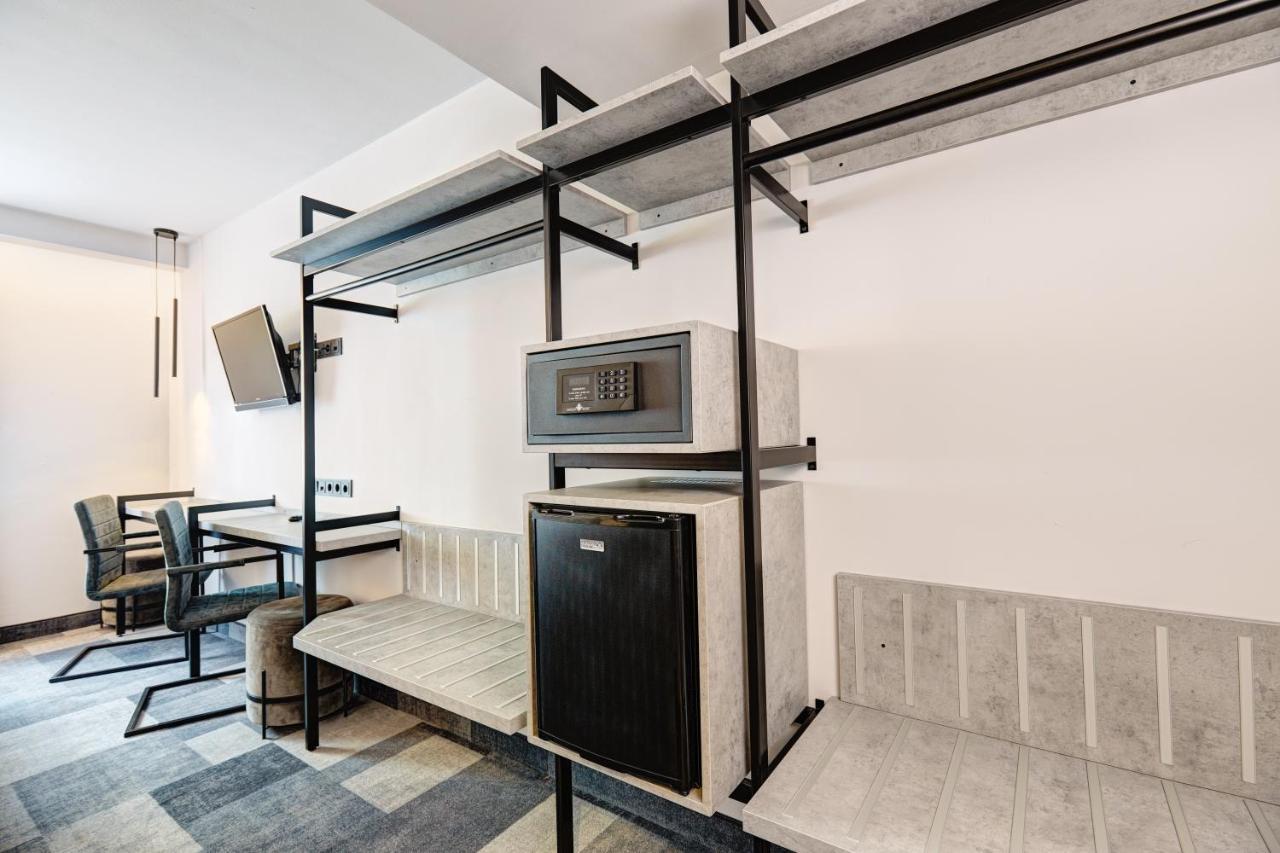 Hotel Stadt Grevenbroich Mit Klimaanlage Экстерьер фото