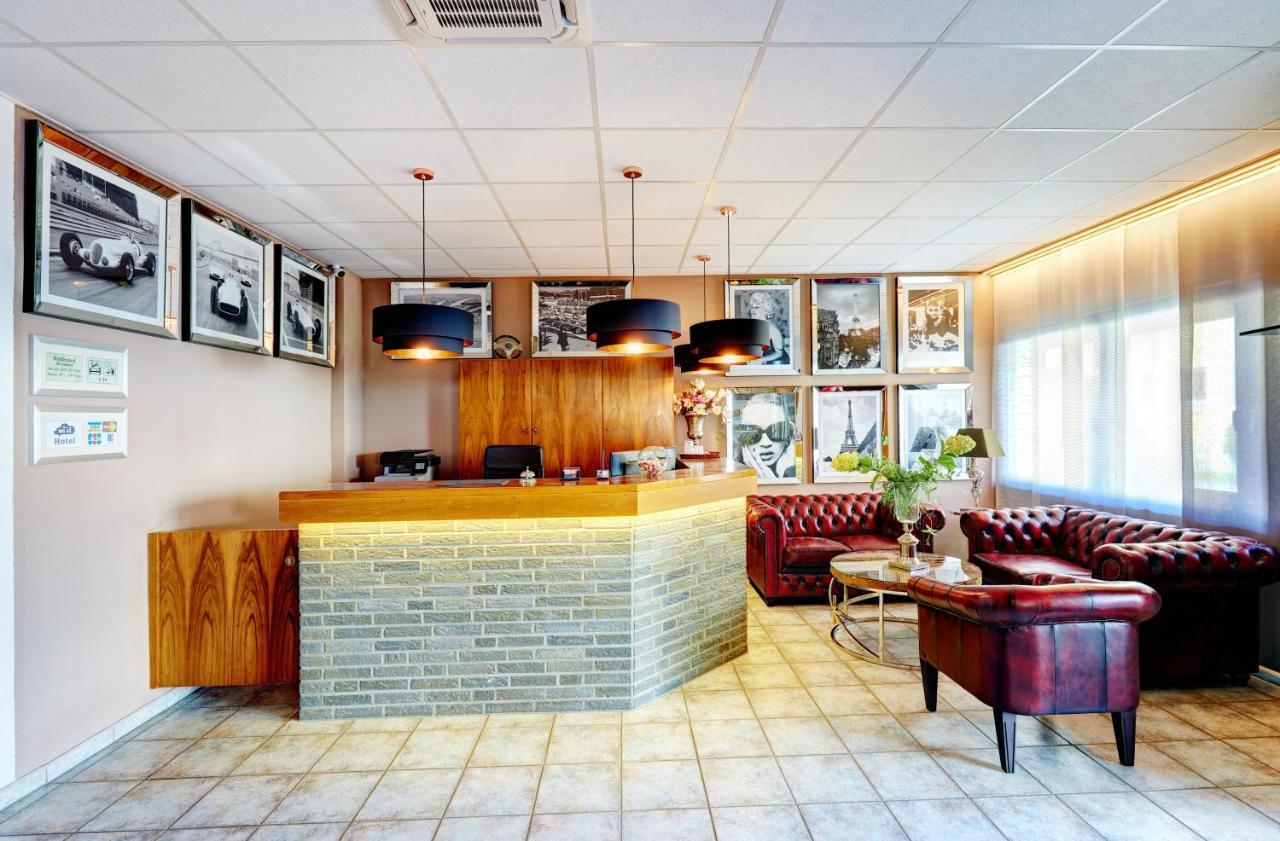 Hotel Stadt Grevenbroich Mit Klimaanlage Экстерьер фото