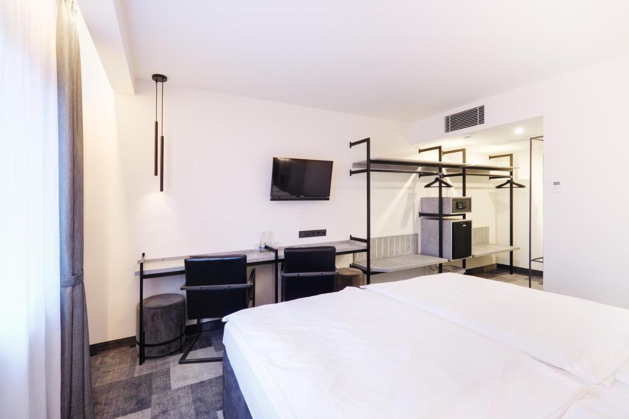 Hotel Stadt Grevenbroich Mit Klimaanlage Экстерьер фото